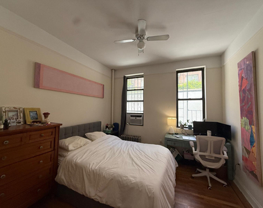 507 East 13th Street - Photo Thumbnail 14