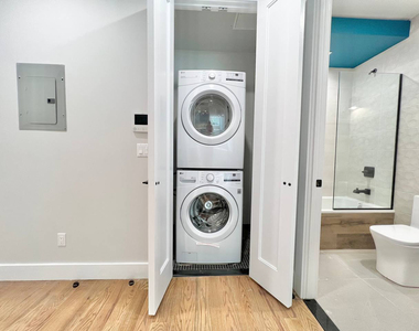 1477 Greene Avenue - Photo Thumbnail 3