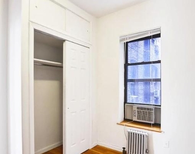 104 2nd Avenue - Photo Thumbnail 3