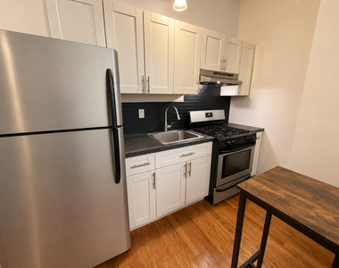 754 Marcy Avenue - Photo Thumbnail 2