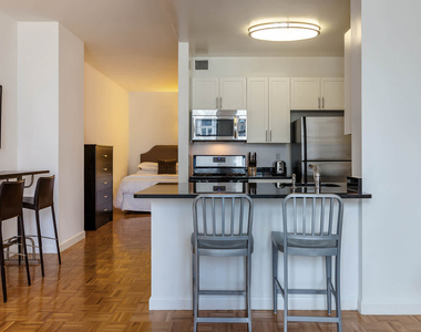 71 Broadway - Photo Thumbnail 49