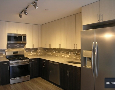 178-02 Hillside Avenue - Photo Thumbnail 4