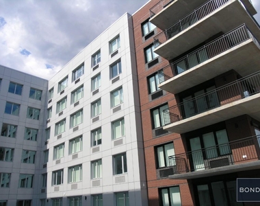 178-02 Hillside Avenue - Photo Thumbnail 10
