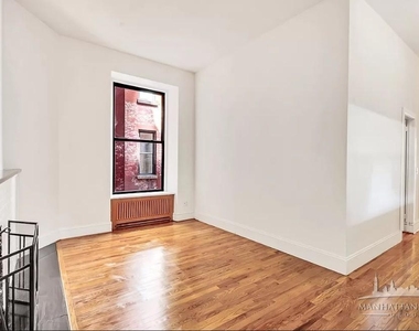 Copy of Madison Ave - Photo Thumbnail 1
