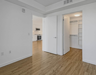 2000 Ardent Way - Photo Thumbnail 75