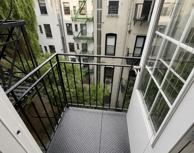 Mott Street - Photo Thumbnail 1