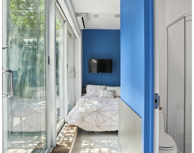 435 E 76th St - Photo Thumbnail 9