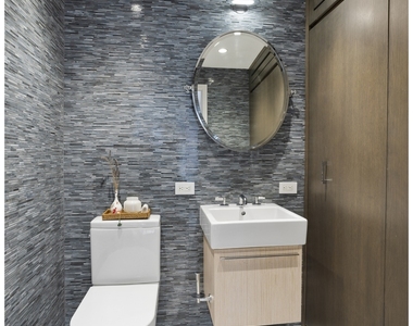 435 E 76th St - Photo Thumbnail 4