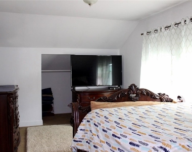 5834 Albany Post Road - Photo Thumbnail 10