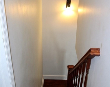 5834 Albany Post Road - Photo Thumbnail 12