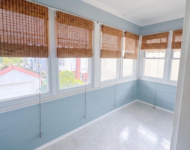 2711 Deerfield Road - Photo Thumbnail 3