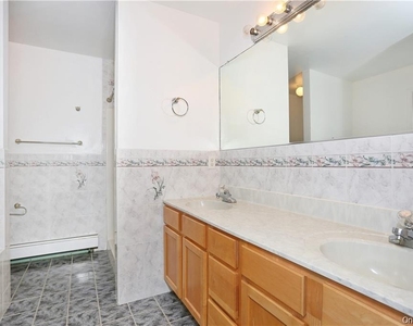 80 Old Quaker Hill Road - Photo Thumbnail 15