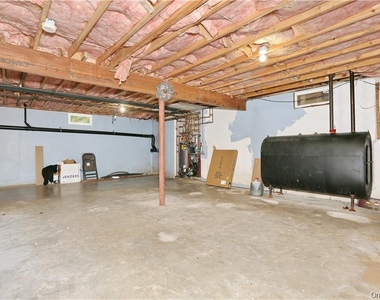 80 Old Quaker Hill Road - Photo Thumbnail 21