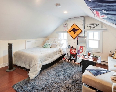 8 Horton Street - Photo Thumbnail 16
