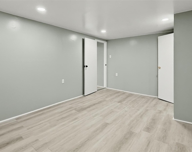 429 S 3rd Avenue - Photo Thumbnail 11