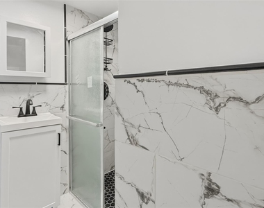 429 S 3rd Avenue - Photo Thumbnail 7
