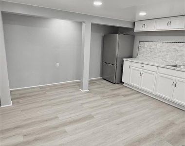 429 S 3rd Avenue - Photo Thumbnail 13