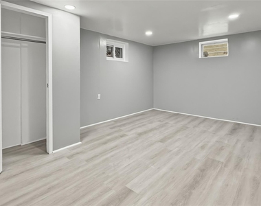 429 S 3rd Avenue - Photo Thumbnail 10