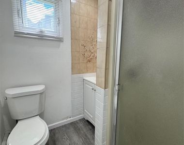 20 W Academy Street - Photo Thumbnail 4