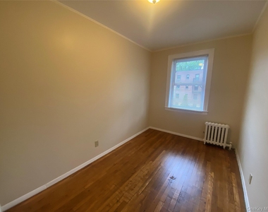 4145 47th Street - Photo Thumbnail 3