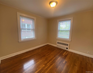 4145 47th Street - Photo Thumbnail 2