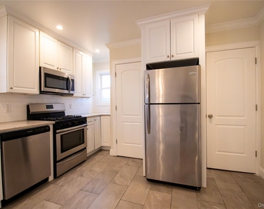 3159 Milburn Avenue - Photo Thumbnail 4