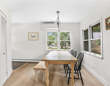 45 N Howells Point Road - Photo Thumbnail 7