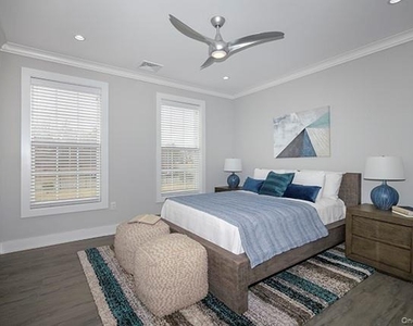 75 Circle Drive - Photo Thumbnail 6