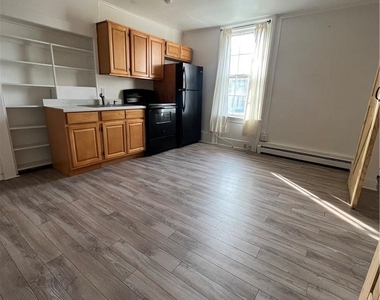 155 Main Street - Photo Thumbnail 6