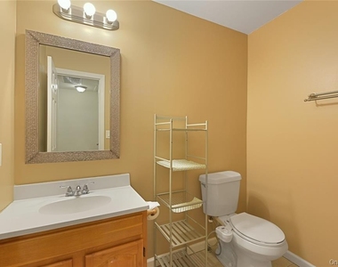 73 Cherry Avenue - Photo Thumbnail 17