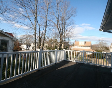 99 Centre Avenue - Photo Thumbnail 16