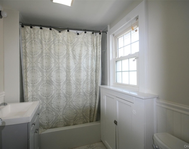 99 Centre Avenue - Photo Thumbnail 10