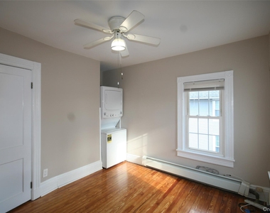 99 Centre Avenue - Photo Thumbnail 7