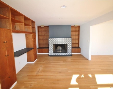 248 West Lake Boulevard - Photo Thumbnail 9