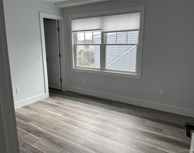 195 Park Avenue - Photo Thumbnail 13