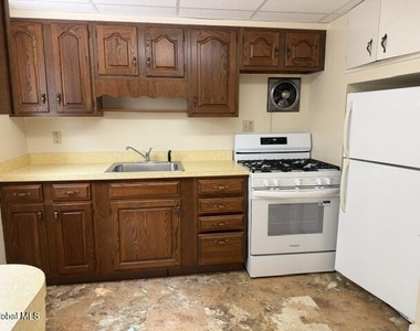 1366 Helderberg Avenue - Photo Thumbnail 4