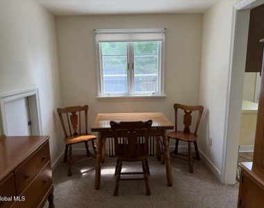 1366 Helderberg Avenue - Photo Thumbnail 8