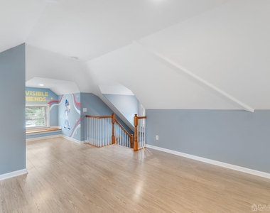 348 1st Street - Photo Thumbnail 20