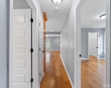 348 1st Street - Photo Thumbnail 9