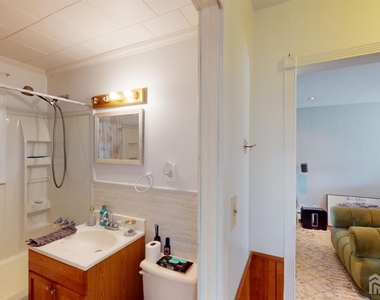 22 Wilson Avenue - Photo Thumbnail 9