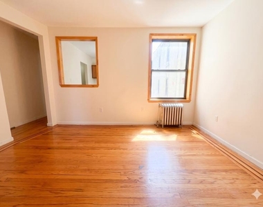 27-08 39th Avenue - Photo Thumbnail 12