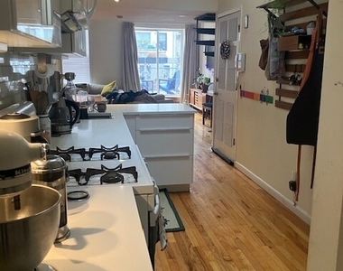 20 W 95th Street - Photo Thumbnail 5