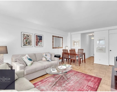 220 E 67th Street - Photo Thumbnail 1