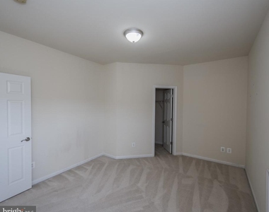29 Pathfinder Court - Photo Thumbnail 18