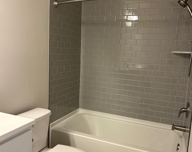 406 Freeman Street - Photo Thumbnail 10