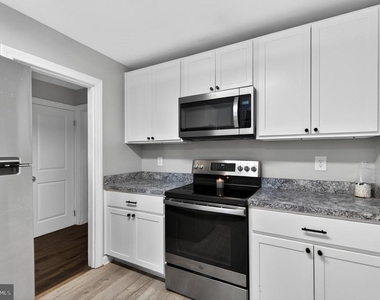 621 Patterson Avenue - Photo Thumbnail 9