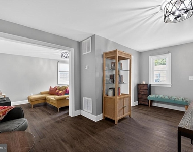 621 Patterson Avenue - Photo Thumbnail 4