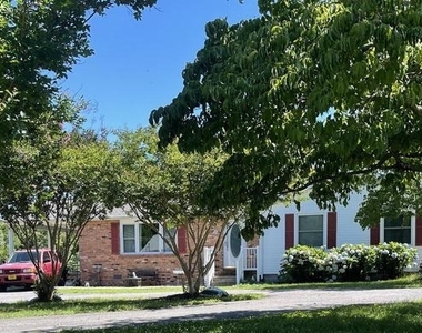175 Blackwell Road - Photo Thumbnail 1