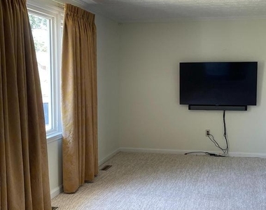 175 Blackwell Road - Photo Thumbnail 9