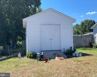 175 Blackwell Road - Photo Thumbnail 5